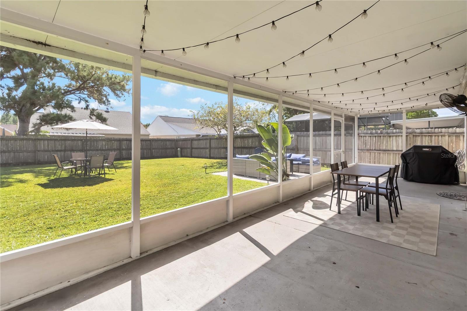 CASCADE OAKS - Residential