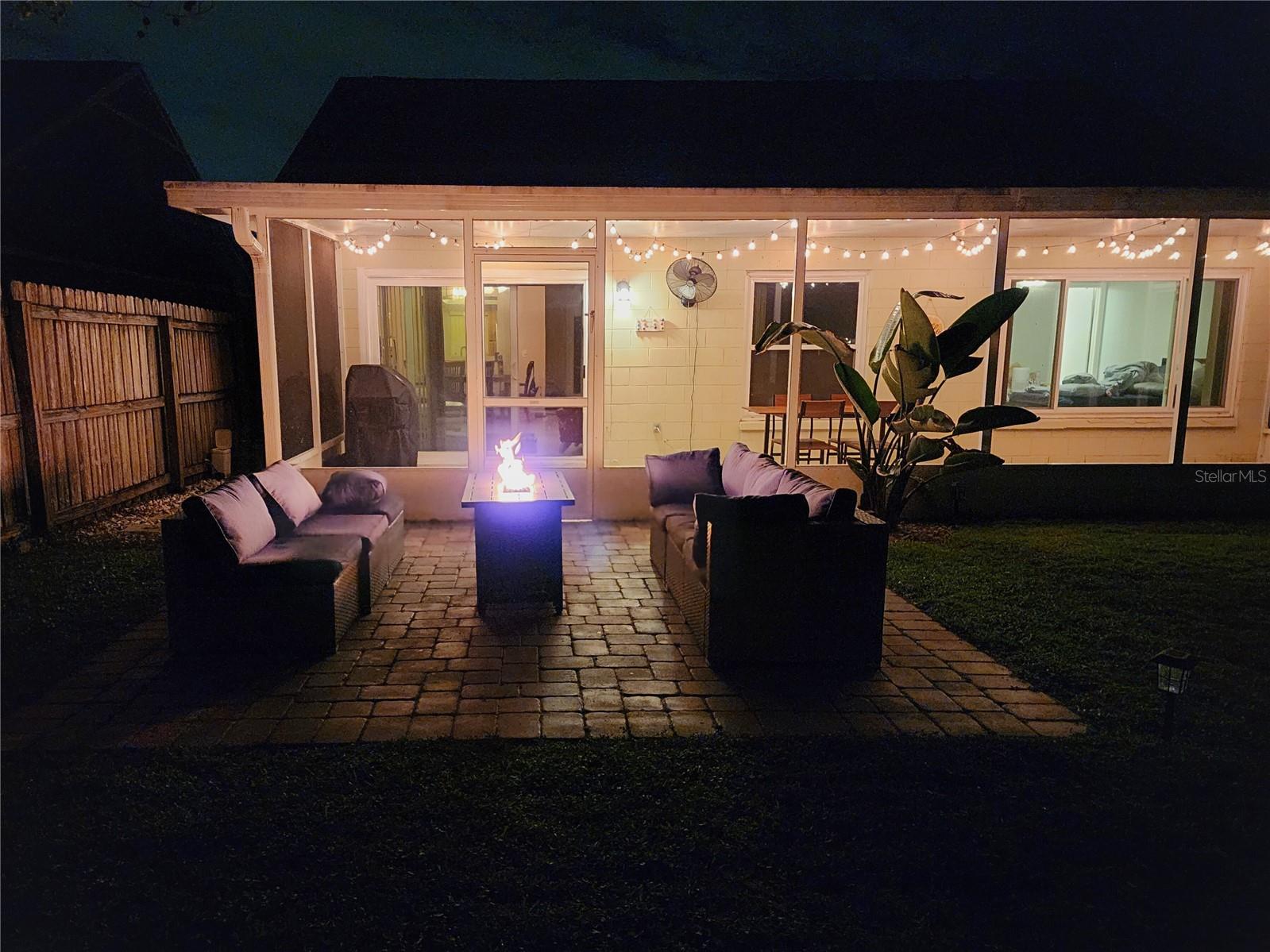 CASCADE OAKS - Residential