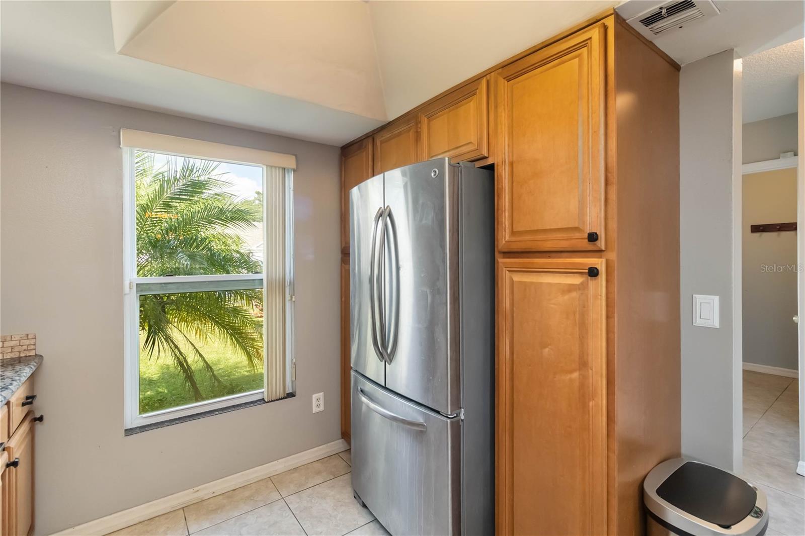CASCADE OAKS - Residential