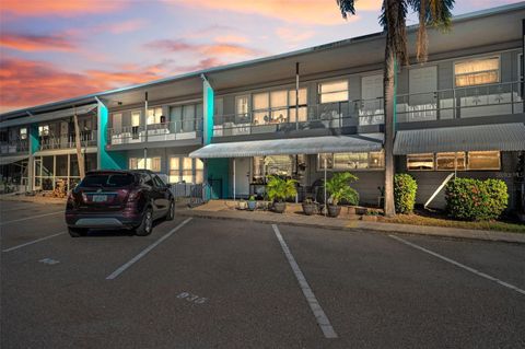 4011 55TH WAY N 935 KENNETH CITY FL 33709