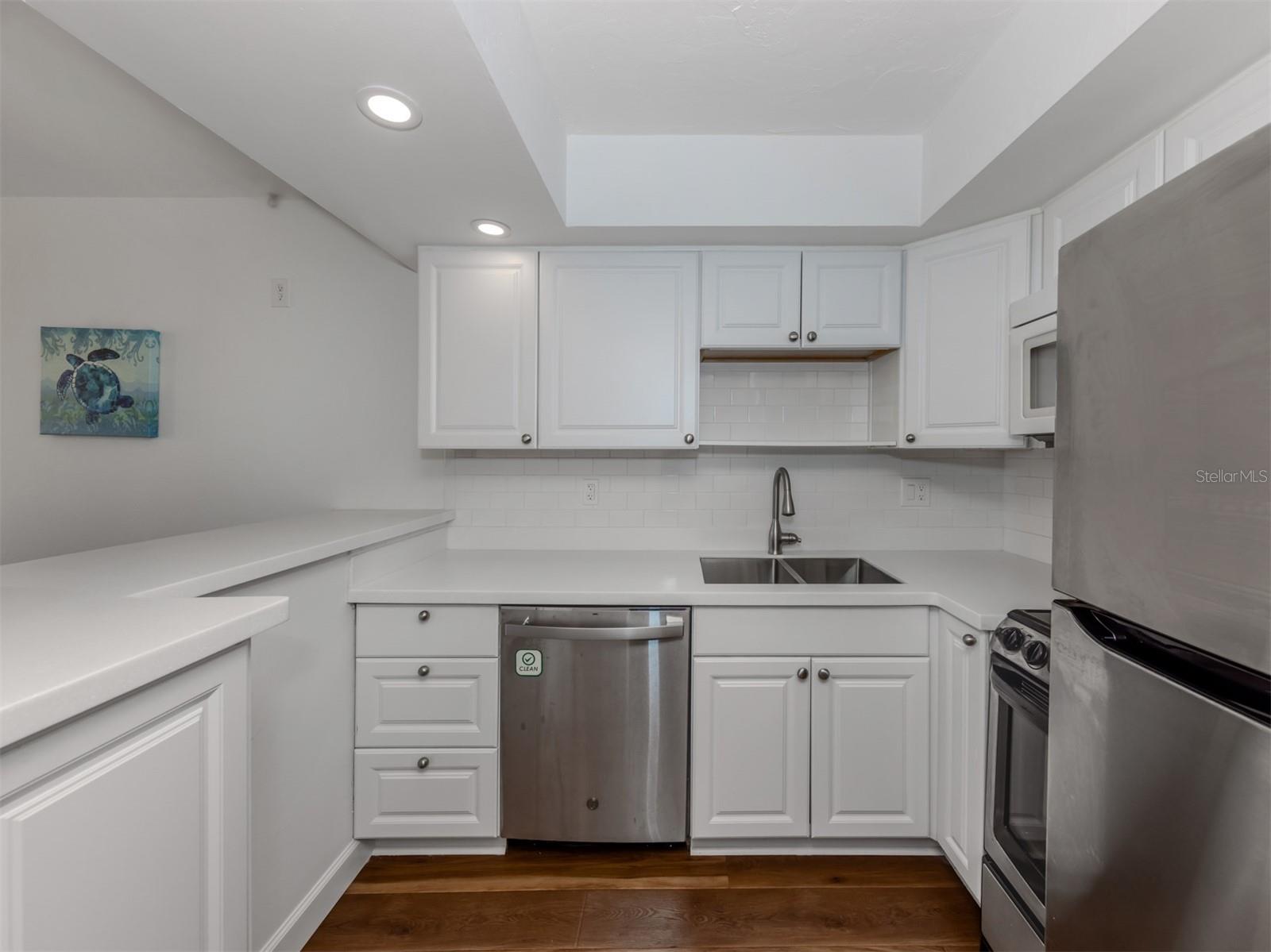 BIRD BAY VILLAGE - Residential