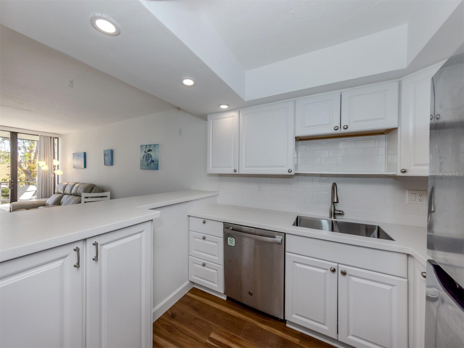 BIRD BAY VILLAGE - Residential