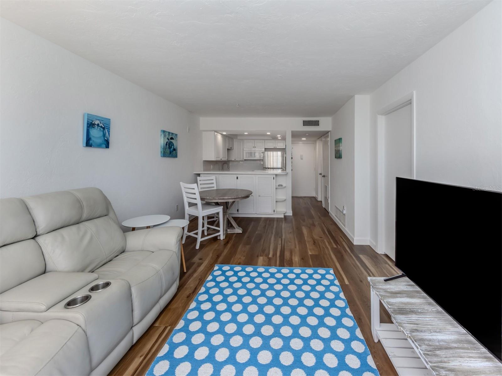 BIRD BAY VILLAGE - Residential