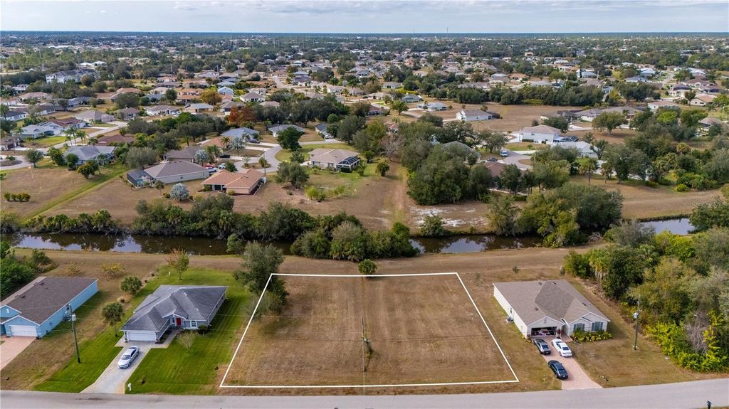 Photo of 403 San Cristobal, Punta Gorda, FL 33983 (MLS # C7520237)