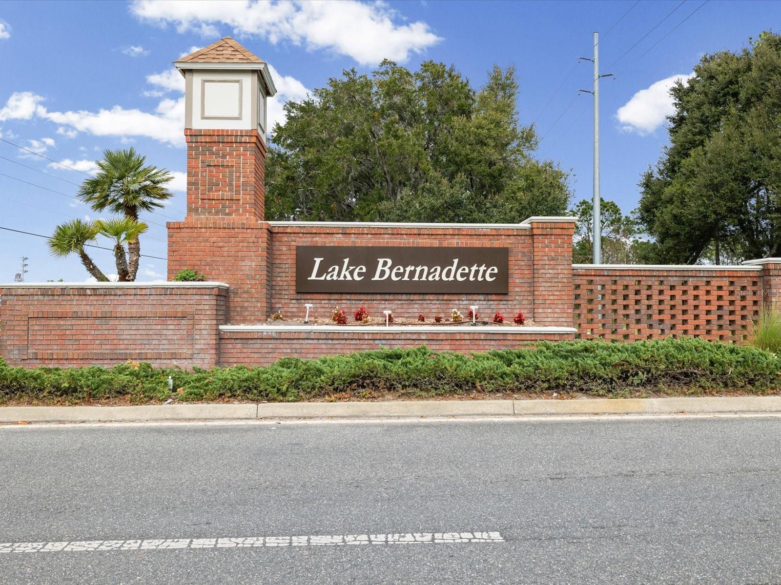 LAKE BERNADETTE 02B - Residential