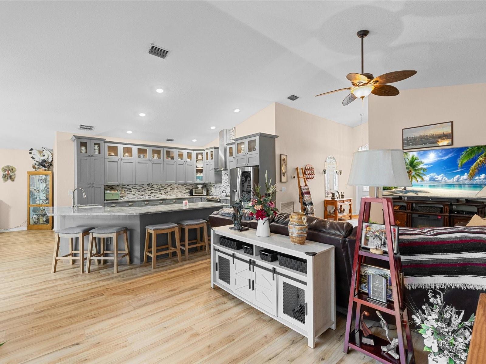 LAKE BERNADETTE 02B - Residential