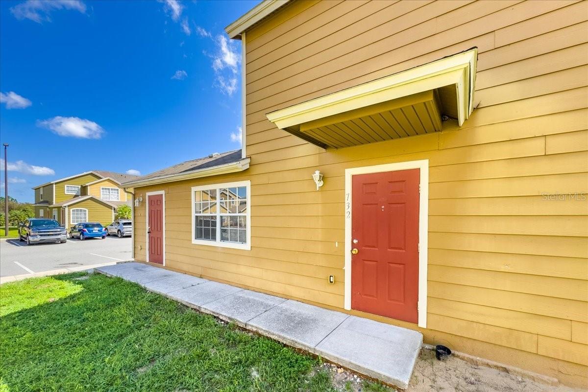 732 WASHINGTON PALM LOOP