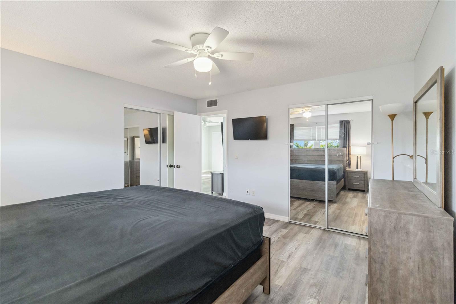 IRONWOOD CONDOMINIUM - Residential