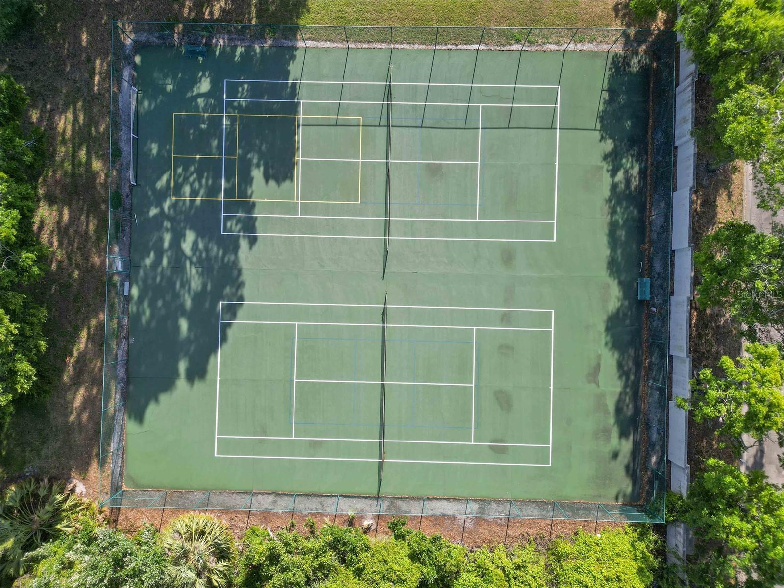 IRONWOOD CONDOMINIUM - Residential