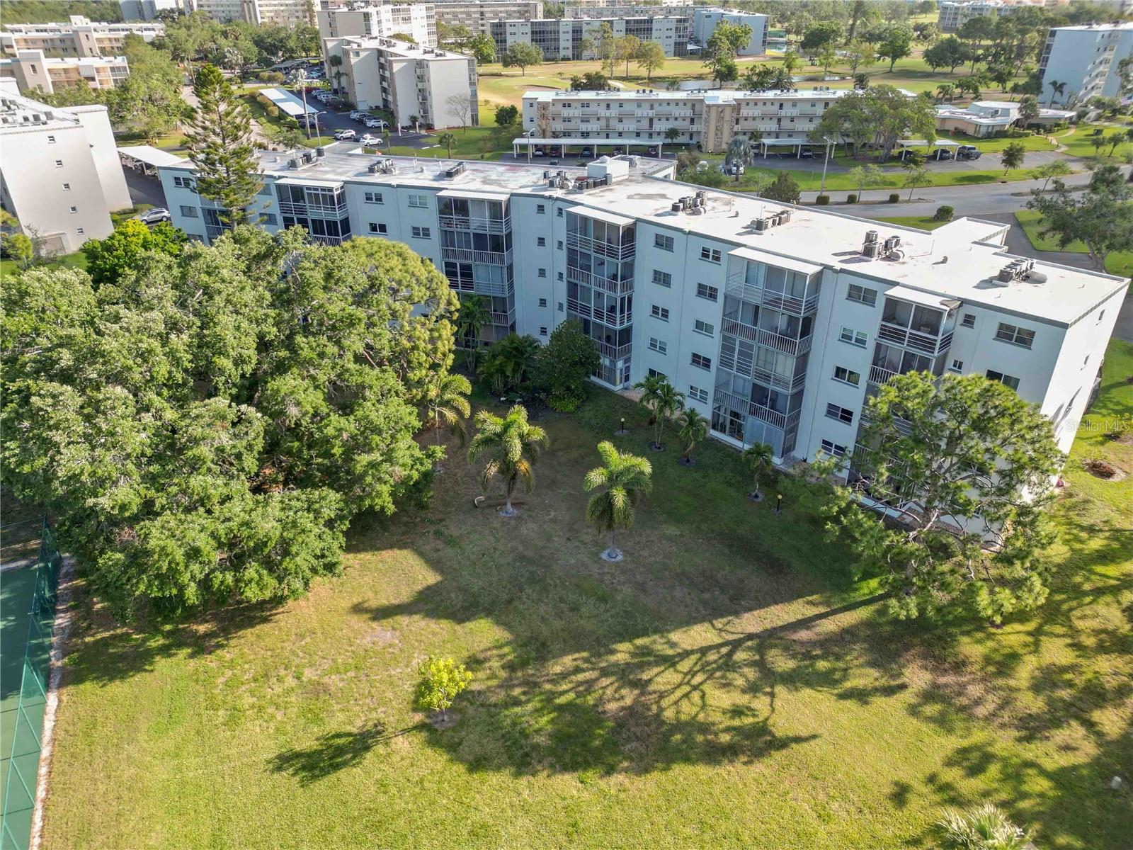 IRONWOOD CONDOMINIUM - Residential