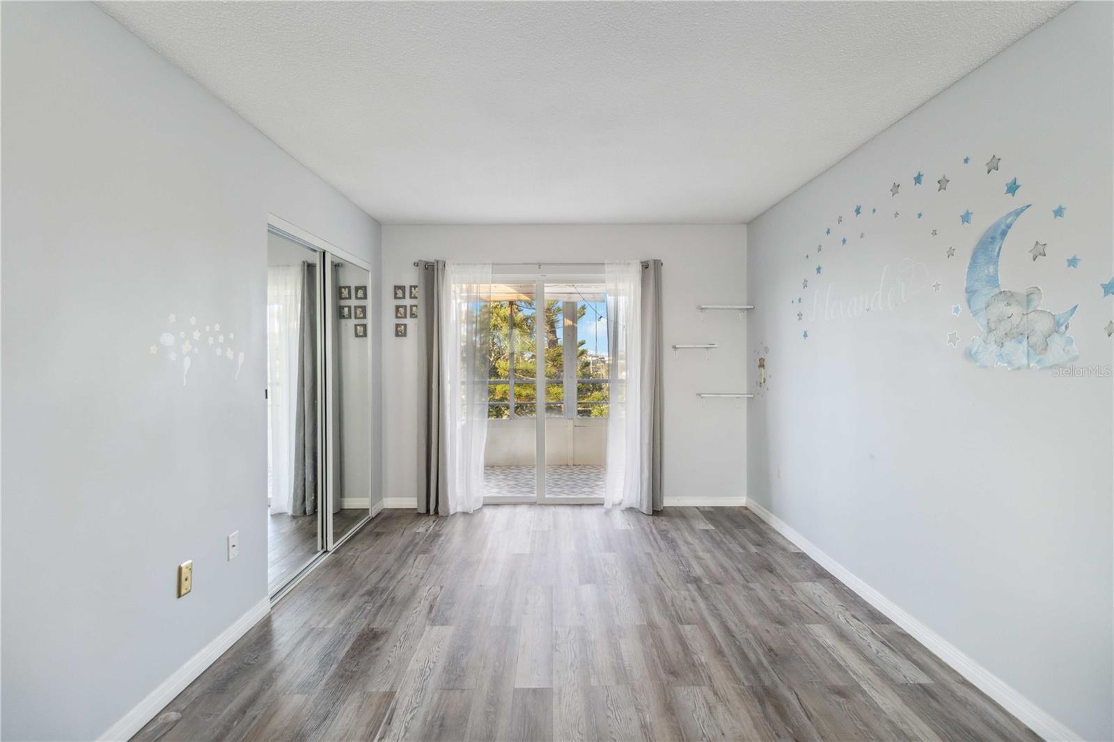 IRONWOOD CONDOMINIUM - Residential