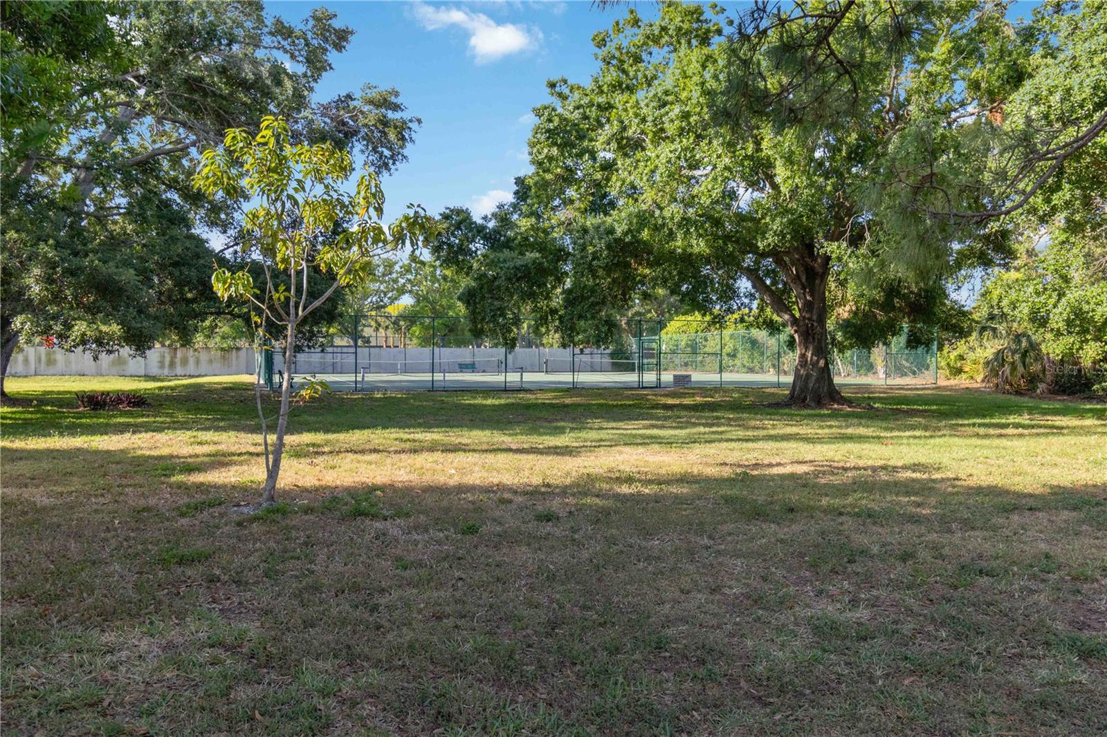 IRONWOOD CONDOMINIUM - Residential