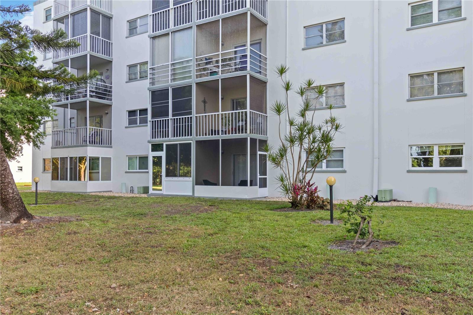 IRONWOOD CONDOMINIUM - Residential