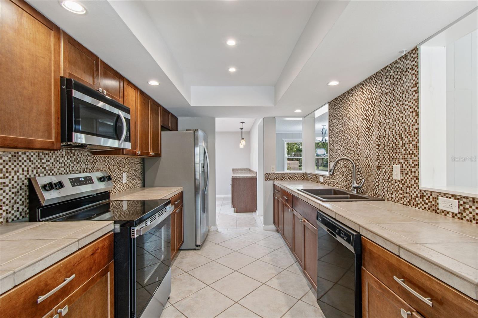 BRAE-MOOR SOUTH - Residential