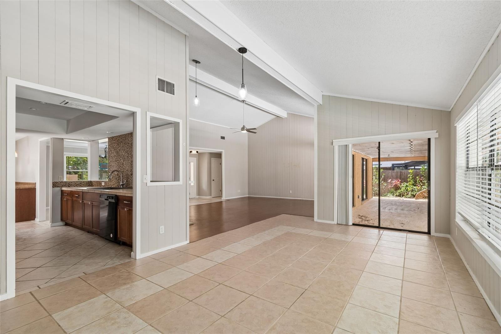 BRAE-MOOR SOUTH - Residential