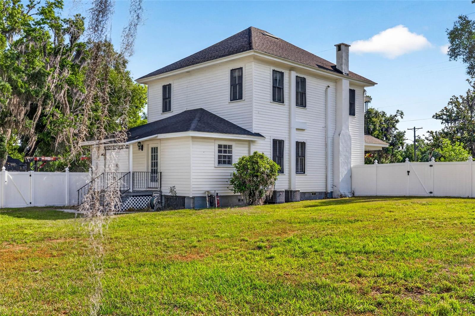 ORANGE VILLA ADD - Residential