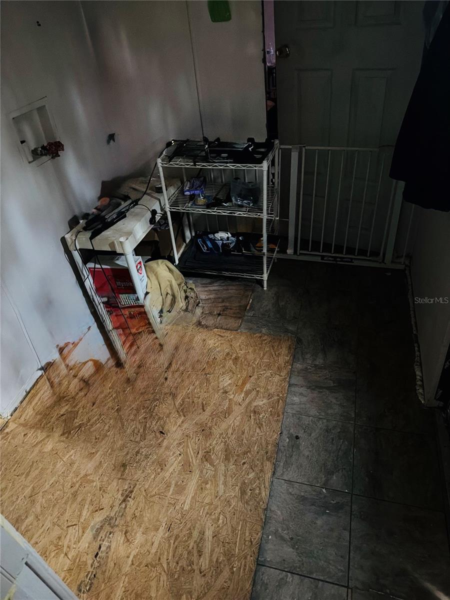 KAL RIVER FOREST HIDEAWAY - Residential