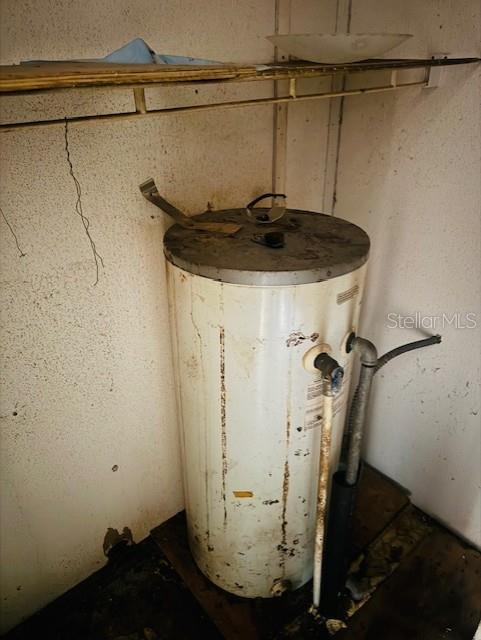 KAL RIVER FOREST HIDEAWAY - Residential