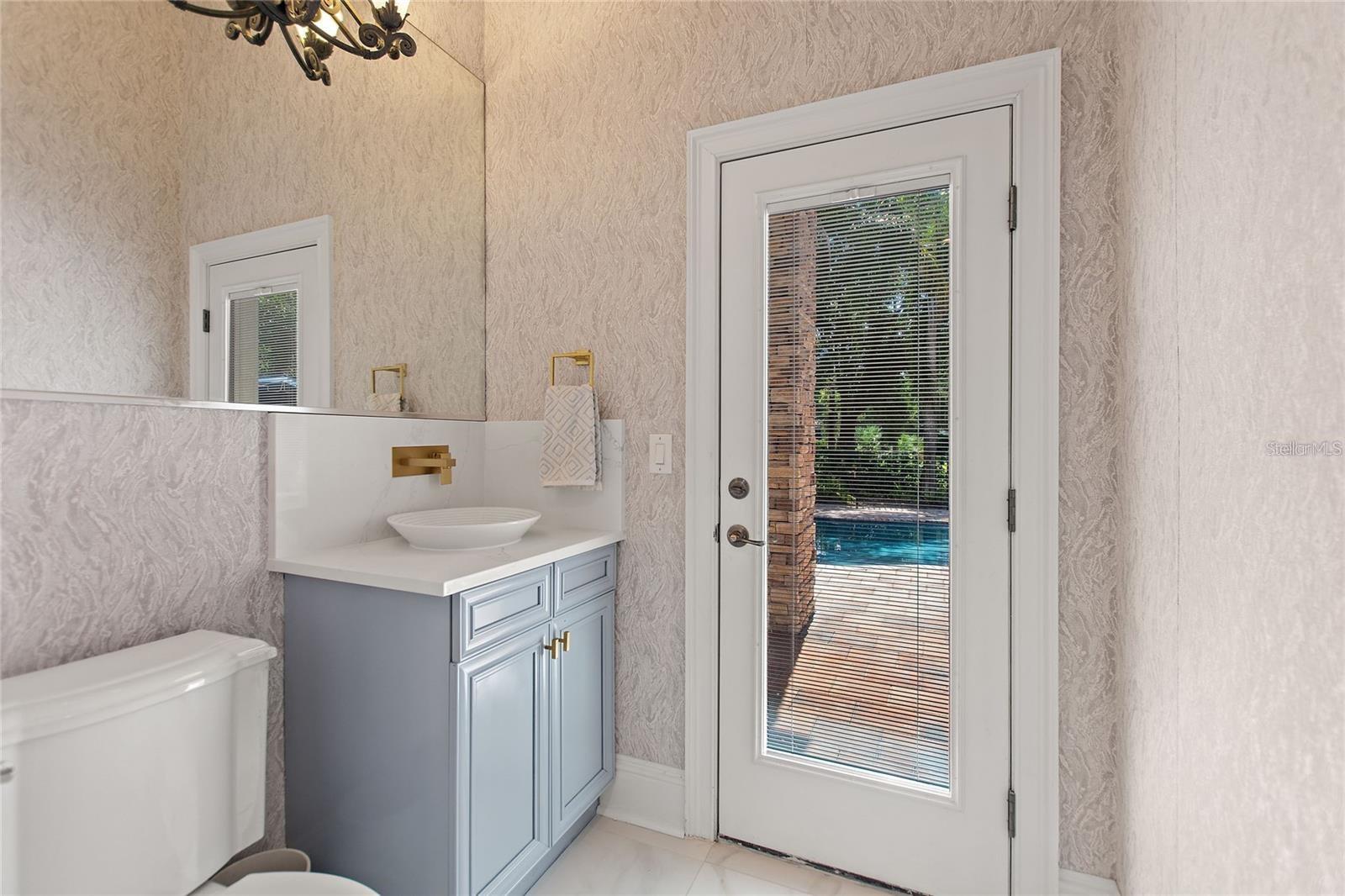 KEENES POINTE - Residential