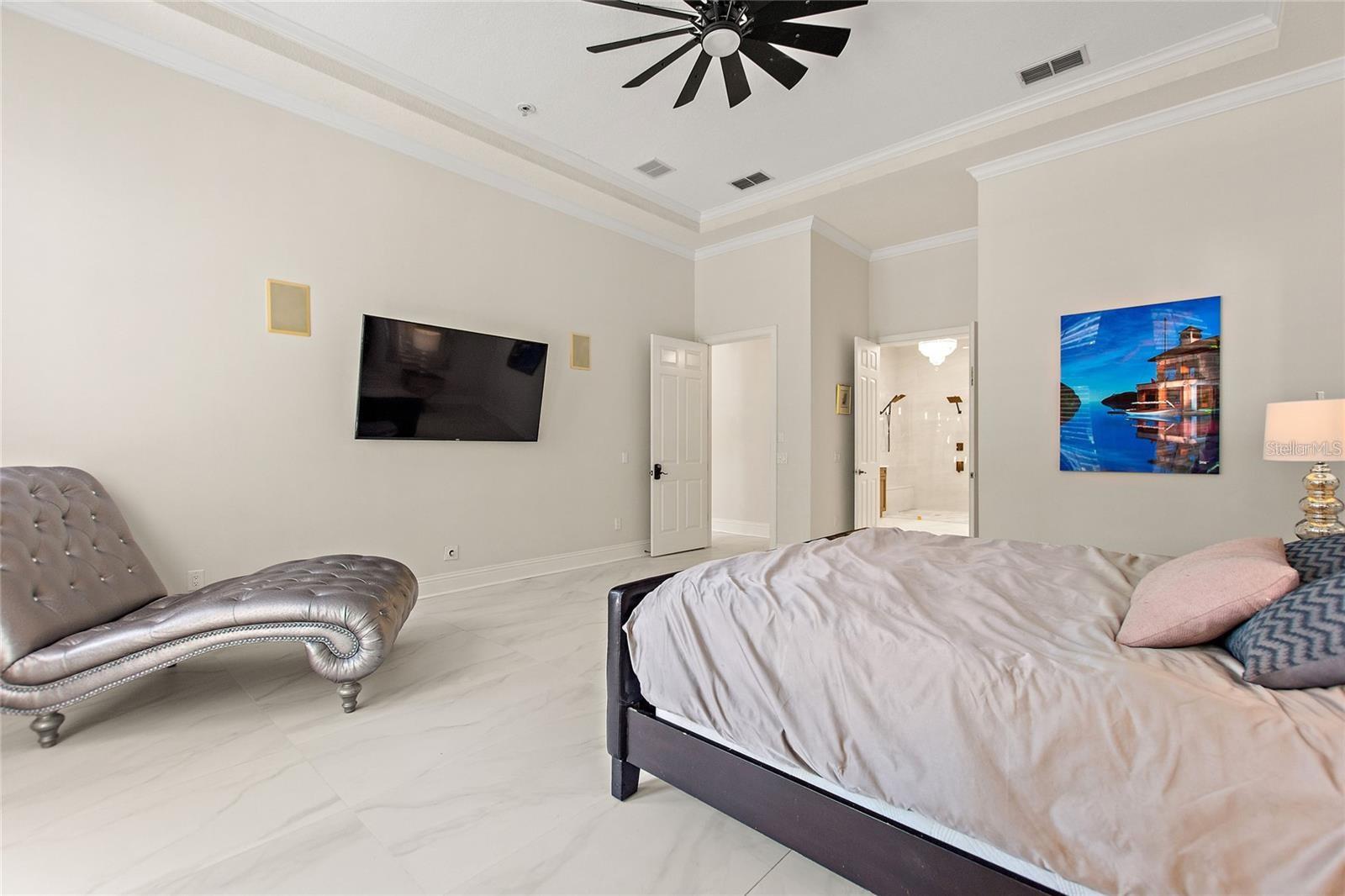 KEENES POINTE - Residential