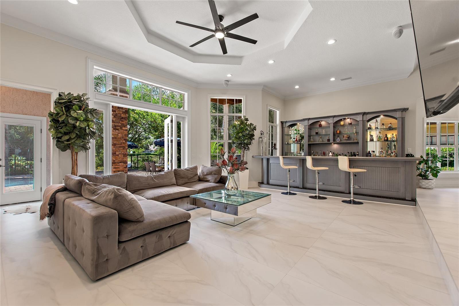 KEENES POINTE - Residential