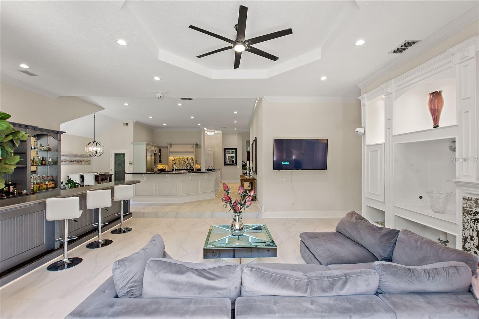 KEENES POINTE - Residential