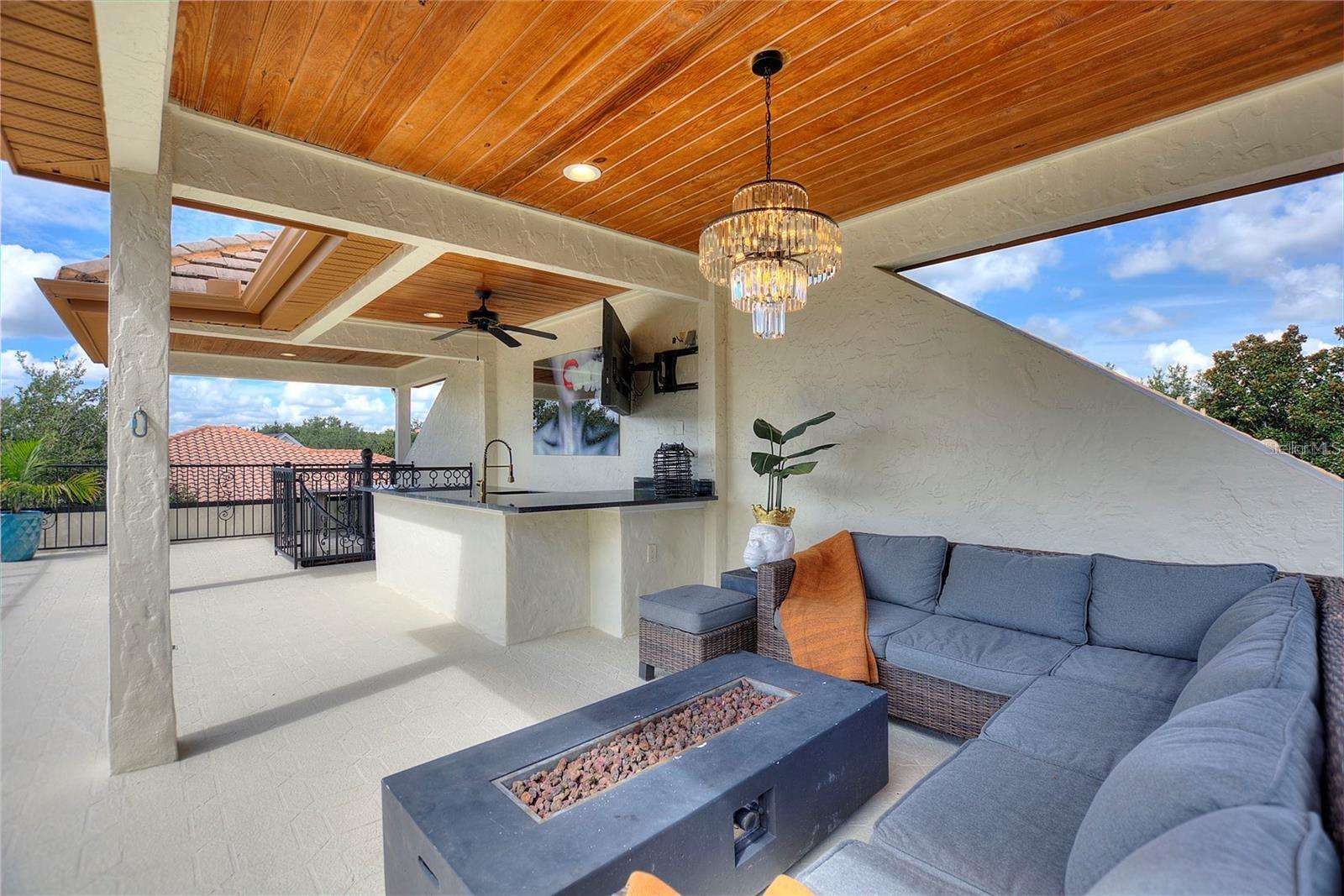 KEENES POINTE - Residential