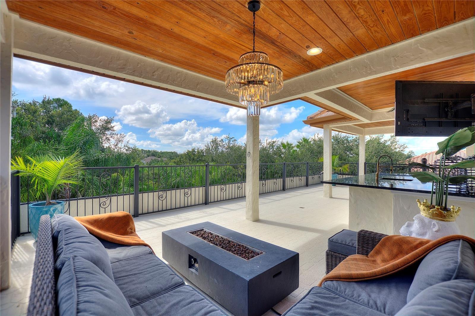 KEENES POINTE - Residential