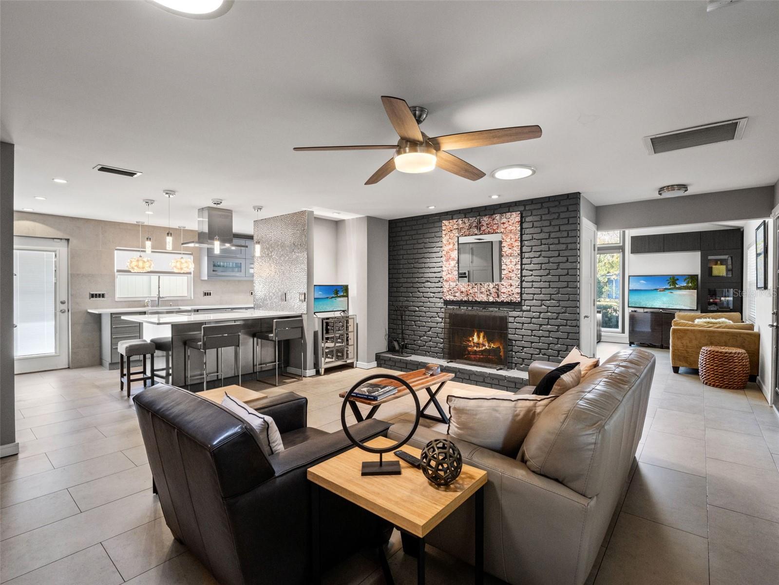 DOMMERICH/ HIGHLAND PARK - Residential