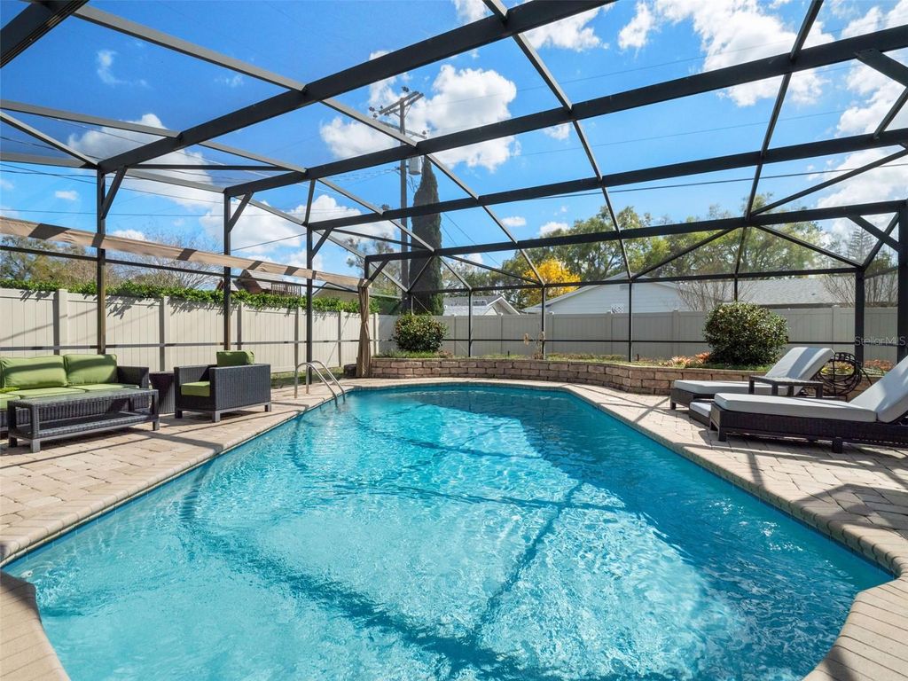 Photo of 2040 Thunderbird Trail, Maitland, FL 32751 (MLS # O6389391)