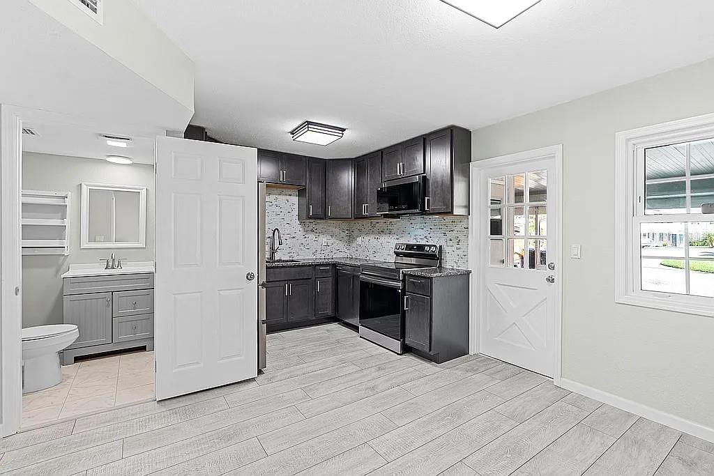 DUNEDIN CSWY CENTER - Residential