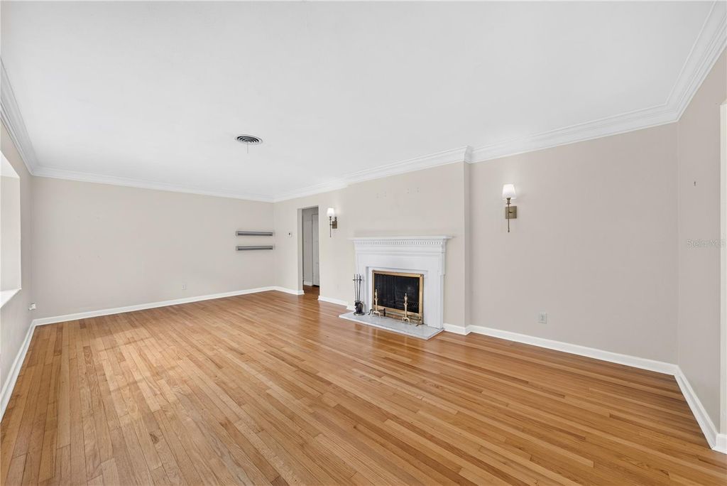 Photo of 2406 Shoreham Road, Orlando, FL 32803 (MLS # O6425621)
