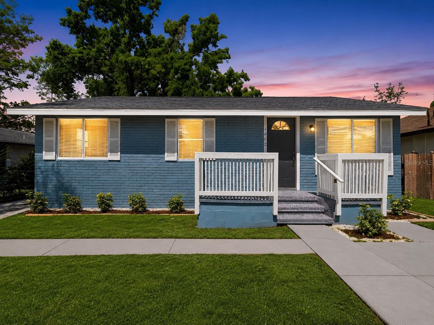 HOLLOMANS J J - Residential