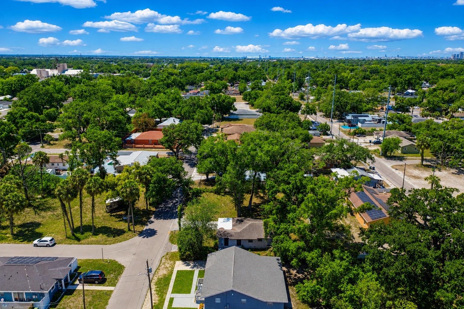 HOLLOMANS J J - Residential