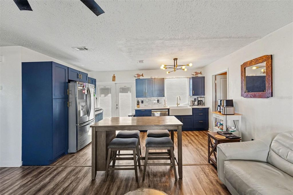 Photo of 2426 17th Avenue N, St Petersburg, FL 33713 (MLS # TB8484233)