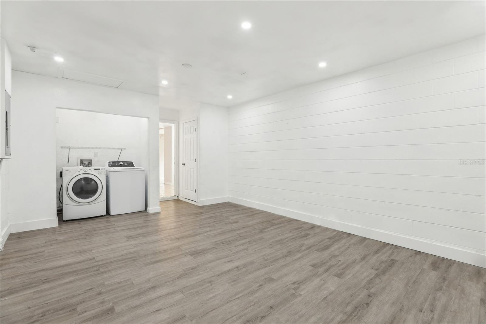 BVL BRIARWOOD VILLAGE TR 3 - Residential