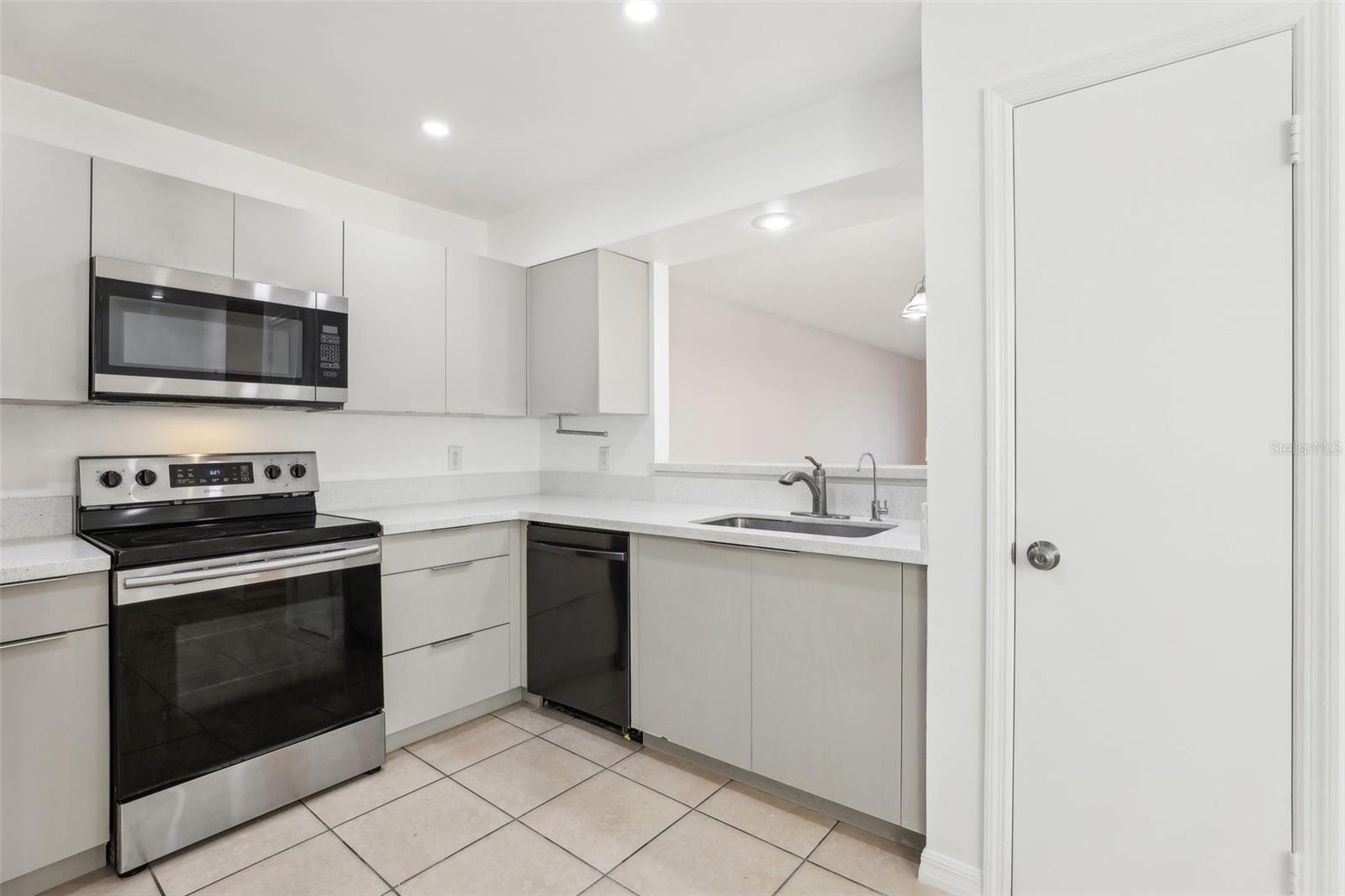 BVL BRIARWOOD VILLAGE TR 3 - Residential