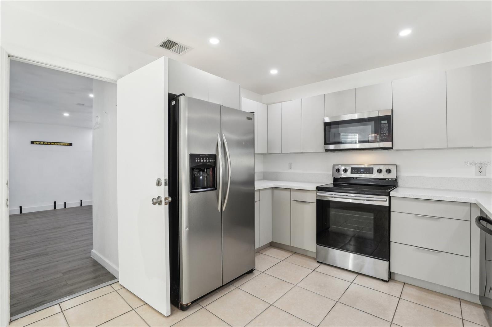 BVL BRIARWOOD VILLAGE TR 3 - Residential