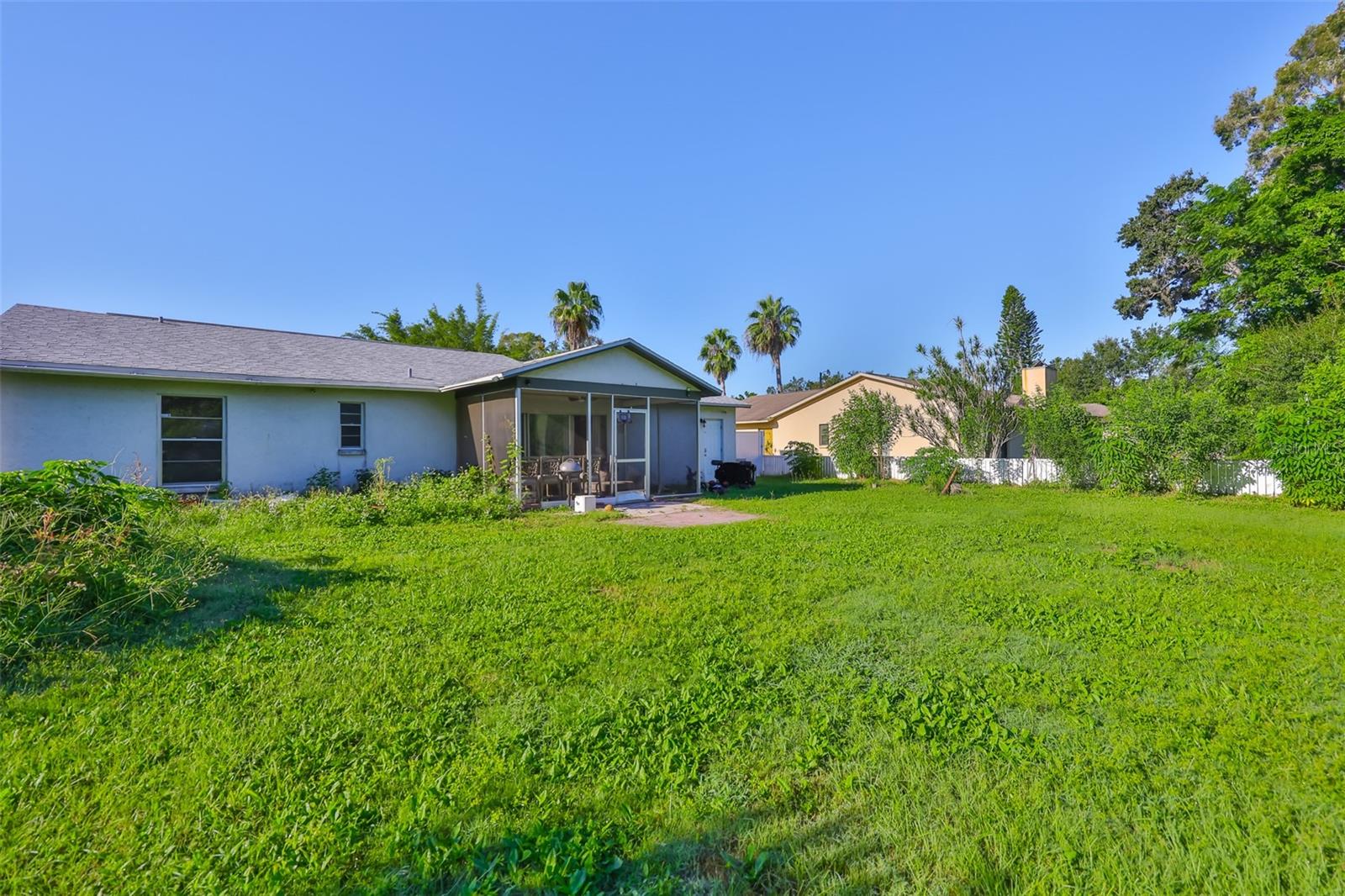 WHITFIELD MANOR - Residential