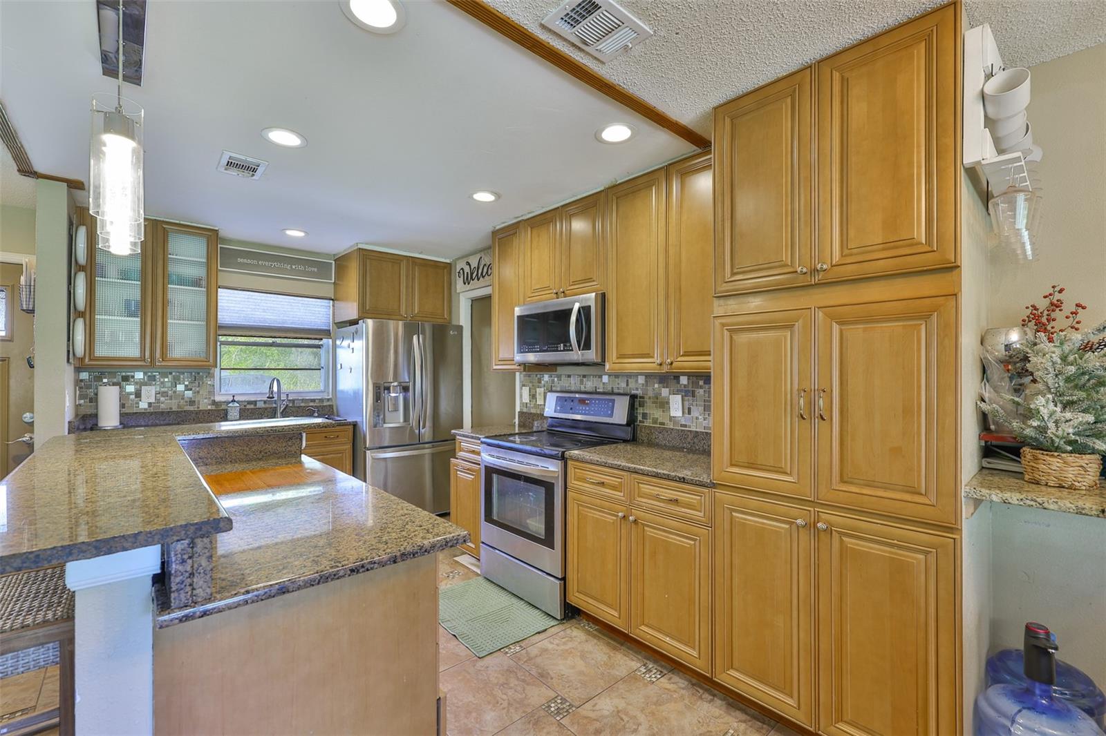 WHITFIELD MANOR - Residential