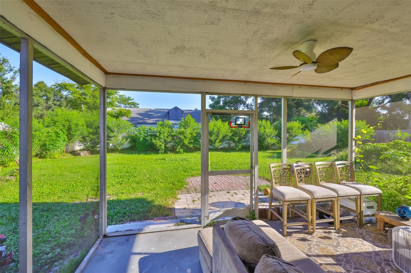 WHITFIELD MANOR - Residential