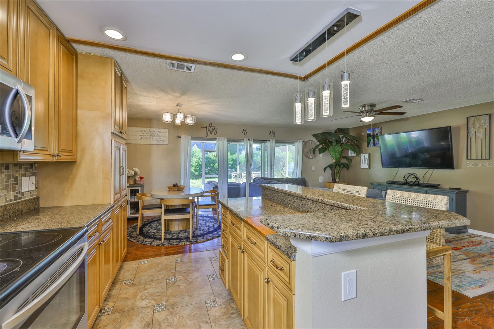 WHITFIELD MANOR - Residential