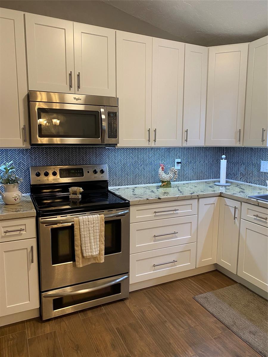 Florida Shores 01 - Residential