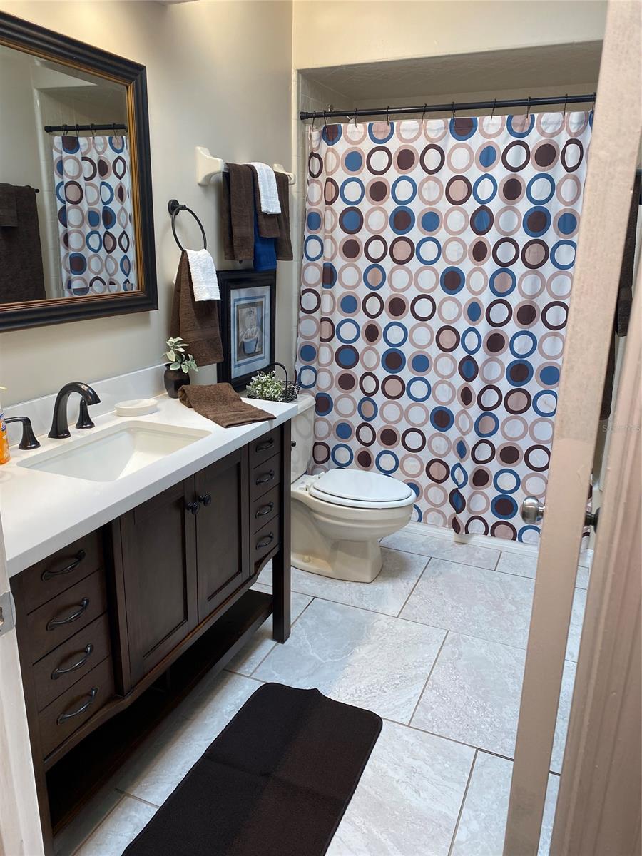 Florida Shores 01 - Residential