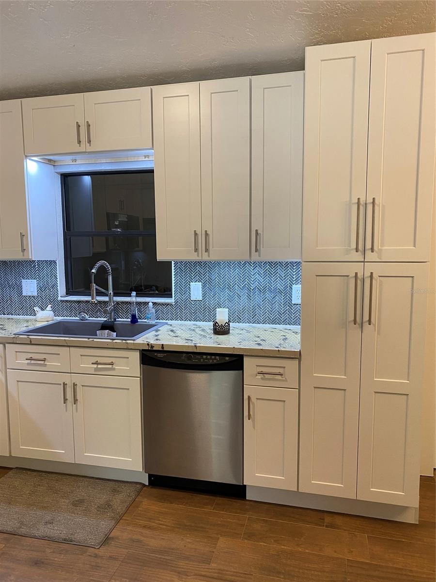 Florida Shores 01 - Residential