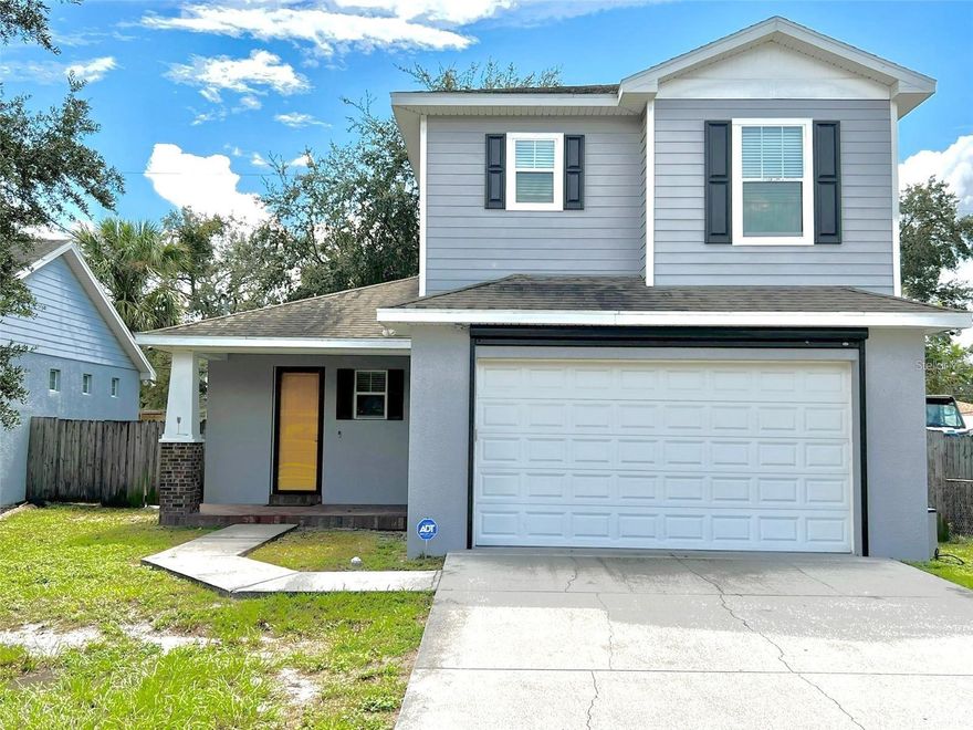 Desirable South Tampa Rental Available! Optional furnishings available. This beautifully maintained home sits in a prime area of South Tampa.
Featuring an open floor plan with 3 bedrooms and 2.5 bathrooms, the home showcases a spacious kitchen with ample storage that flows effortlessly into the living area—perfect for staying connected with family and guests while cooking. The oversized master suite includes two large walk-in closets, while the ensuite bath offers a walk-in shower and relaxing garden tub.
Additional highlights include a water softener, solar panels that help reduce electric bills, an AC UV purification system, and a fully fenced backyard with low-maintenance artificial turf and seashell landscaping. The backyard offers a private tropical oasis, perfect for unwinding or entertaining guests.
Great rentals like this don’t last long! Call today to schedule your private tour and secure this South Tampa gem.