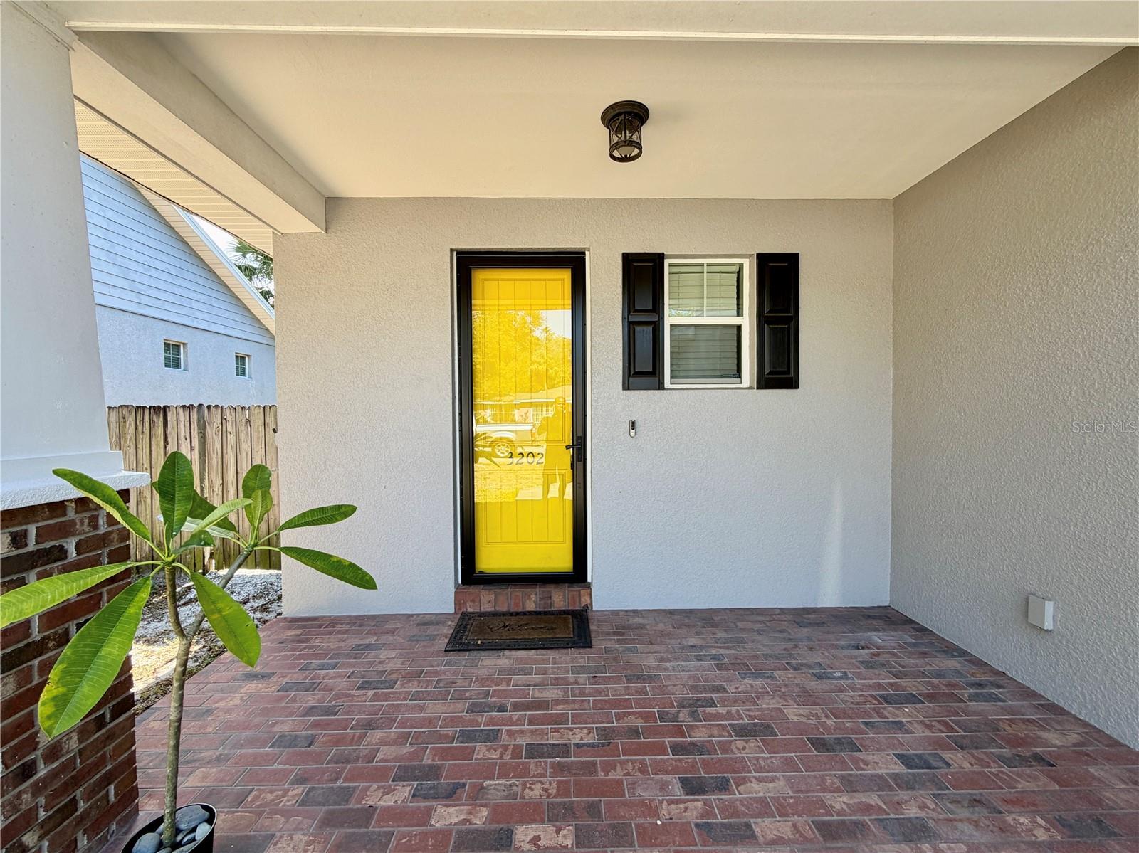 AVERILLS 1ST ADD - Residential Lease
