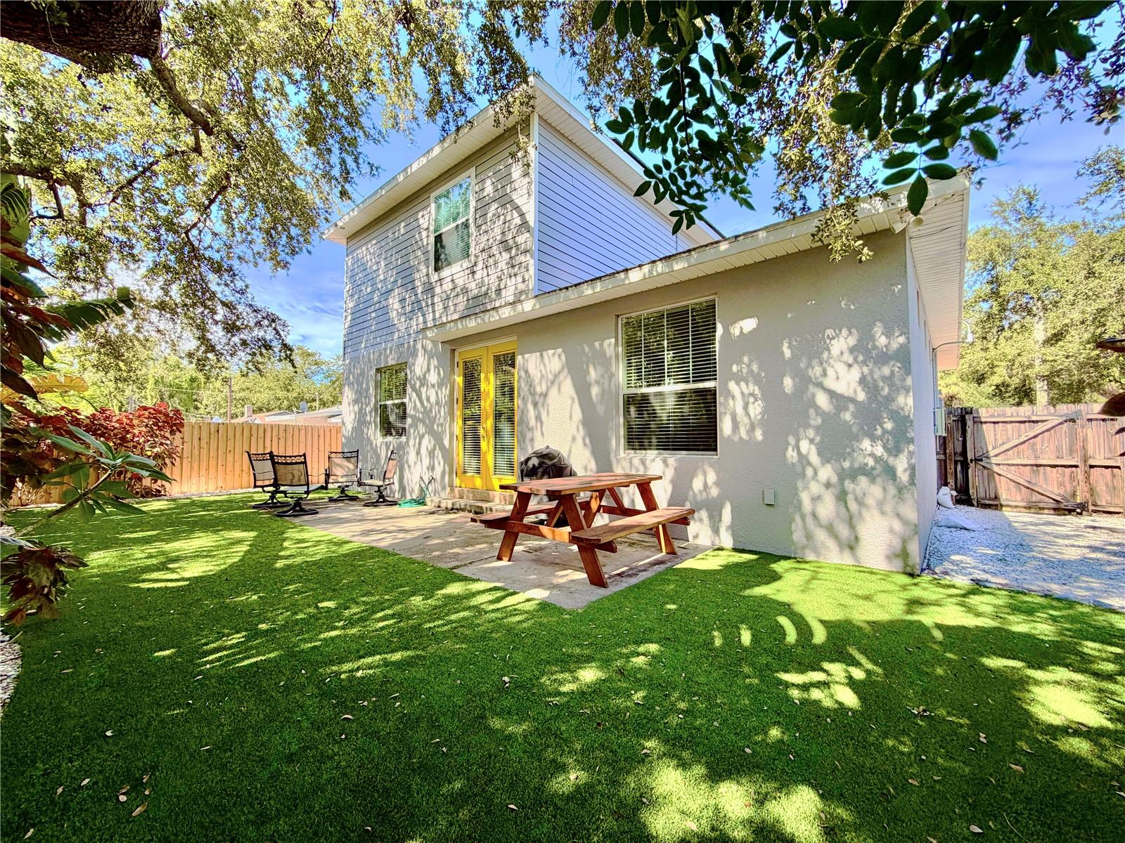 AVERILLS 1ST ADD - Residential Lease