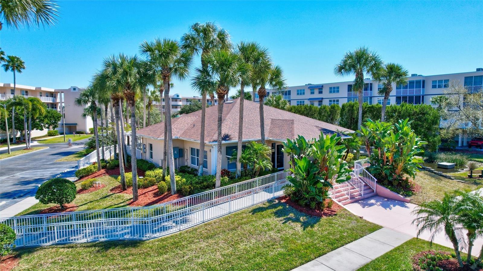 SHORES OF LONG BAYOU CONDO - Residential
