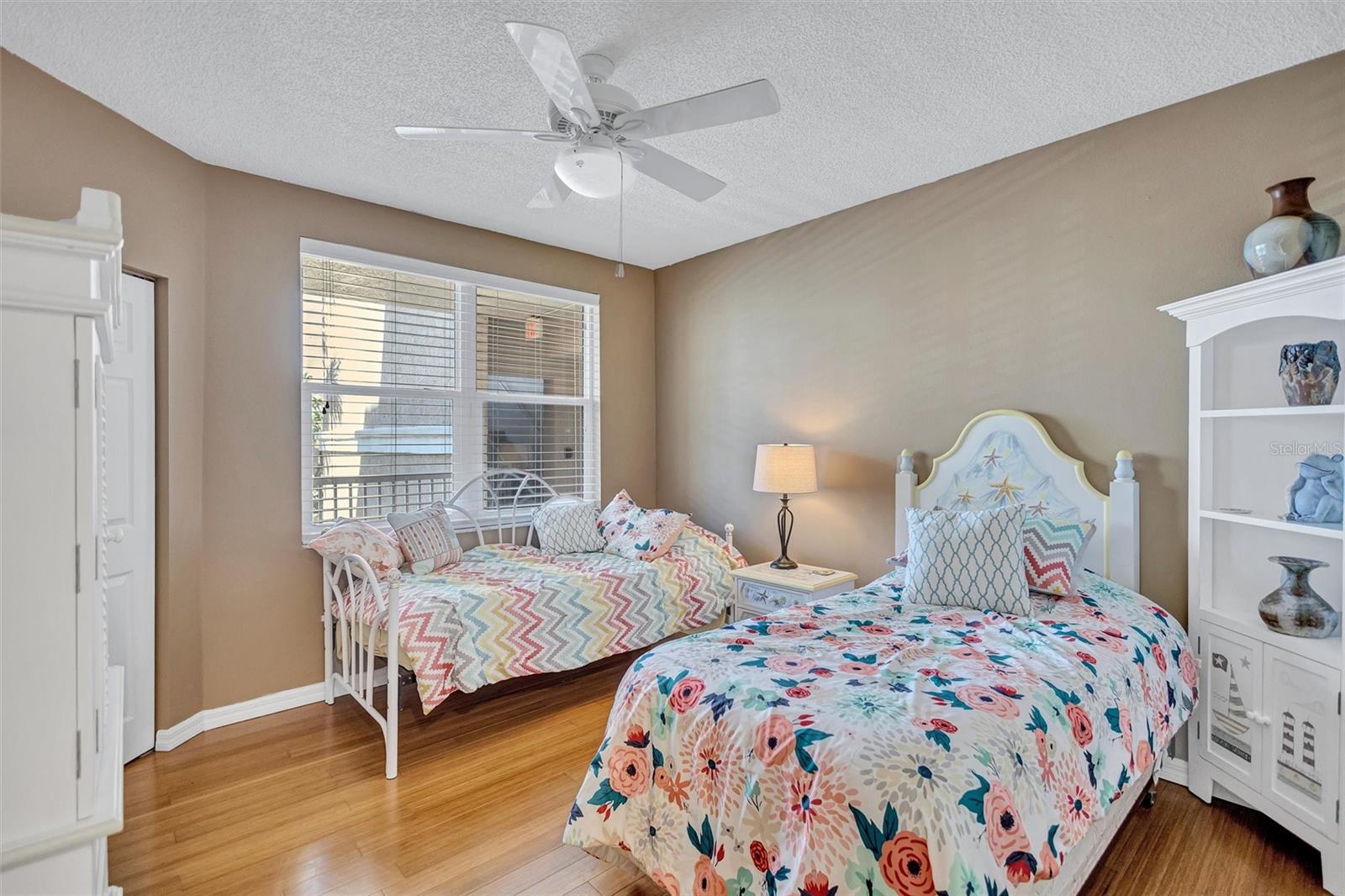 SHORES OF LONG BAYOU CONDO - Residential